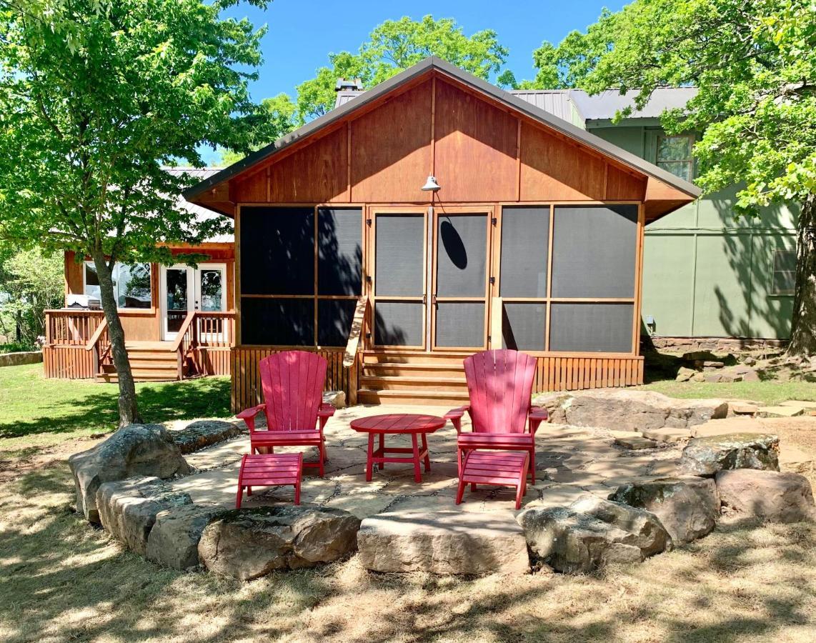 Blufftop Cabin Retreat Hot Tub And Fall Views! Villa Canadian Exterior foto