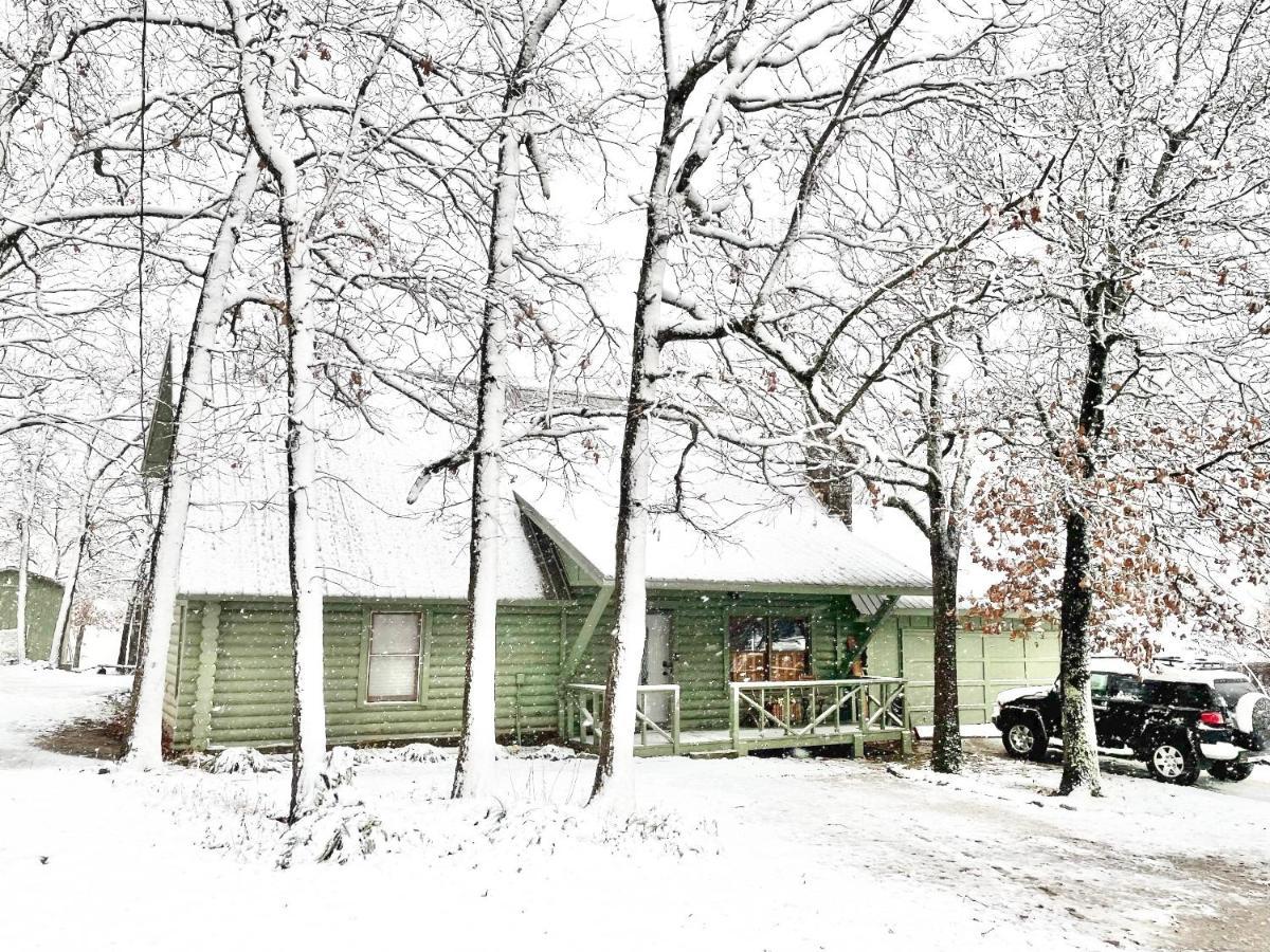 Blufftop Cabin Retreat Hot Tub And Fall Views! Villa Canadian Exterior foto